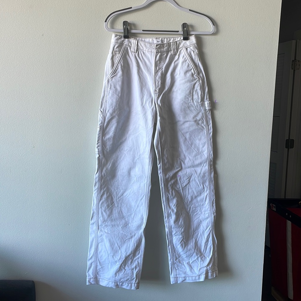 Aritzia white cargo jeans